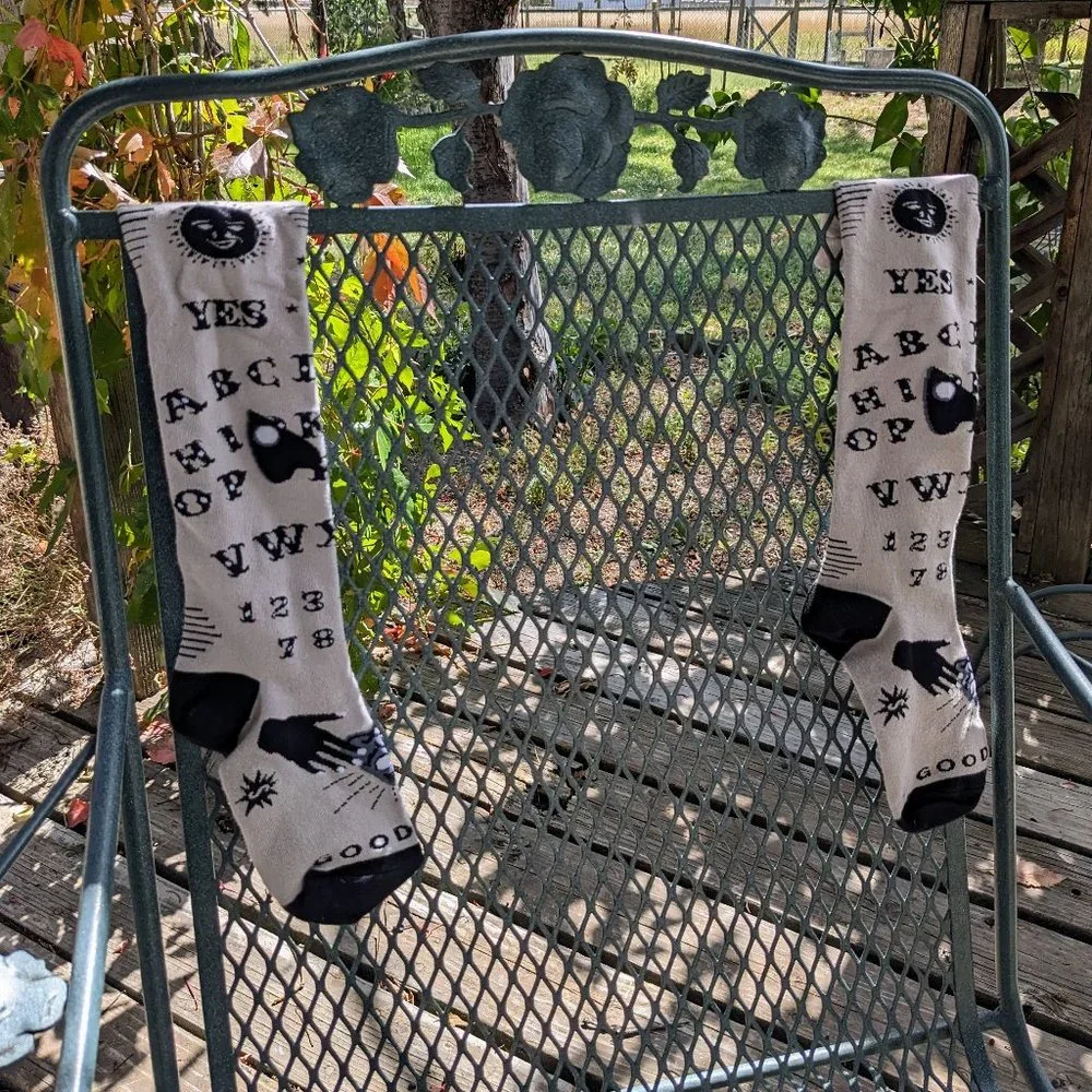 4 Paris of Quirky Fun Socks for the price of 1 !